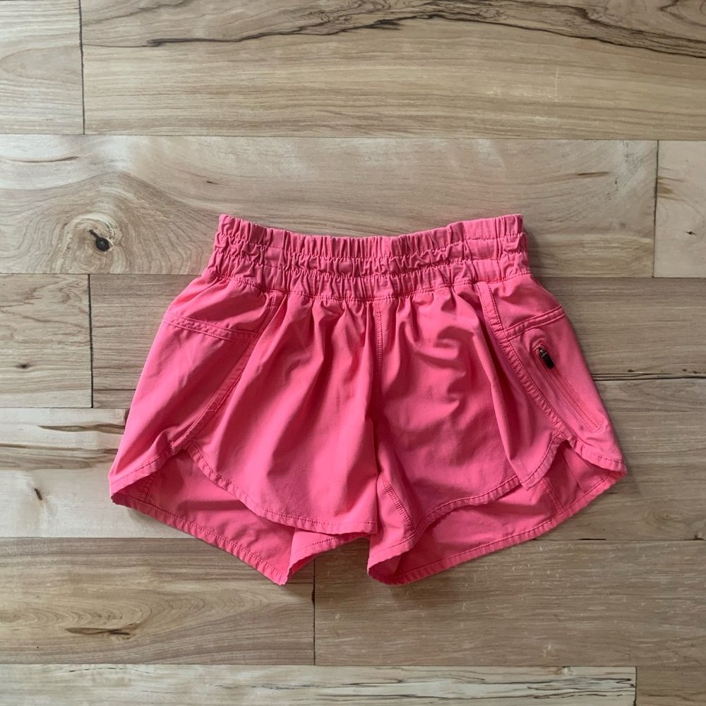 Lululemon Tracker Short Pink Size 4